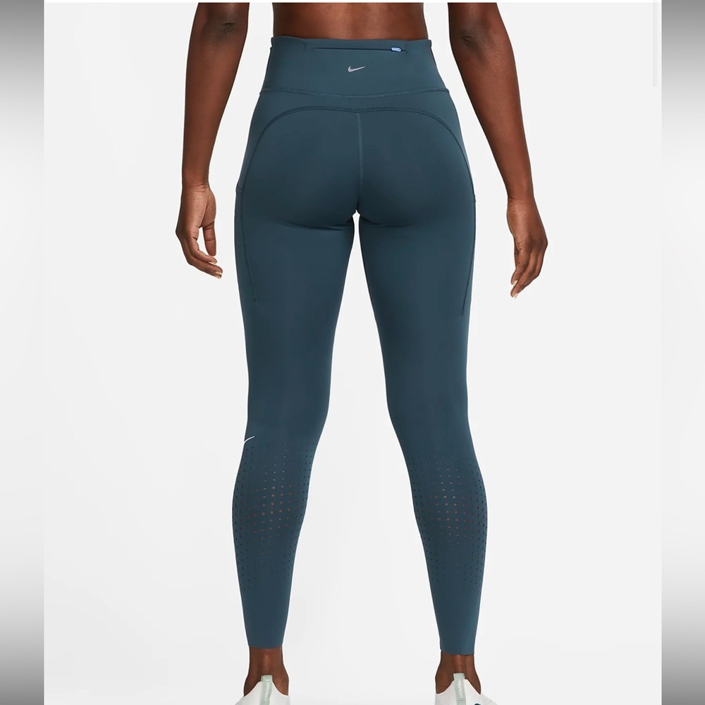 Nike Epic Luxe Leggings in NAVY BLUE